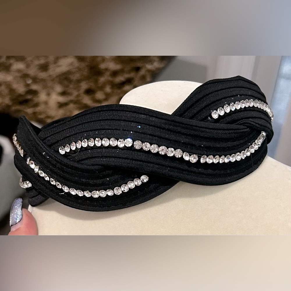 Elegant Black Rhinestone Headband